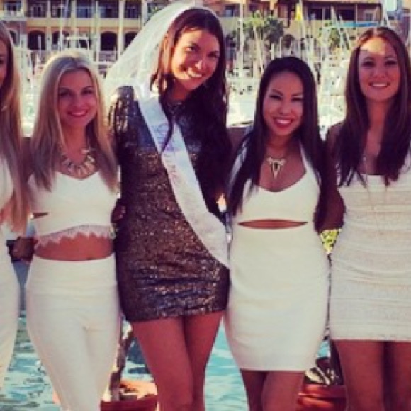 Sexy gold sequin Dress - Picture 3 of 5